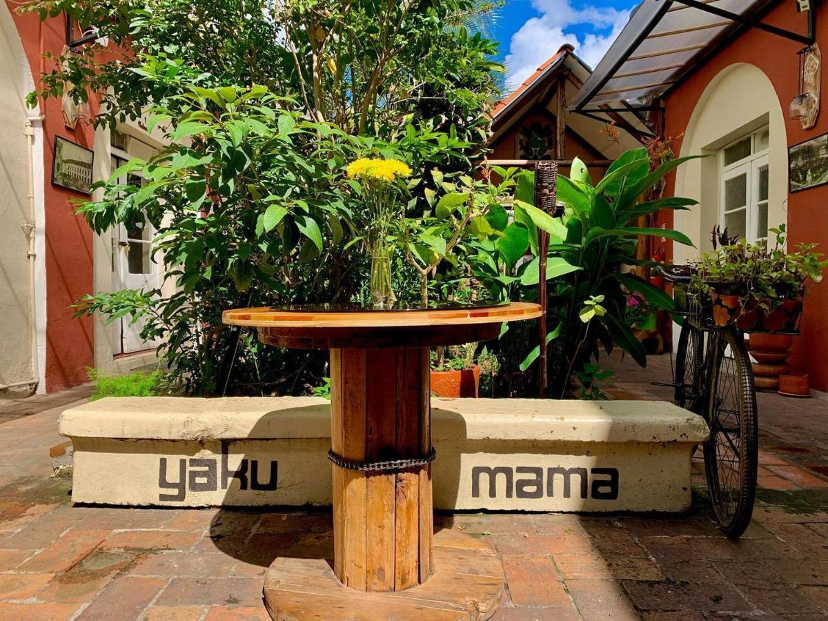 Hostal Yakumama Cuenca Eksteriør billede